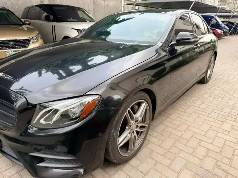Mercedes-Benz E-Class - 2017