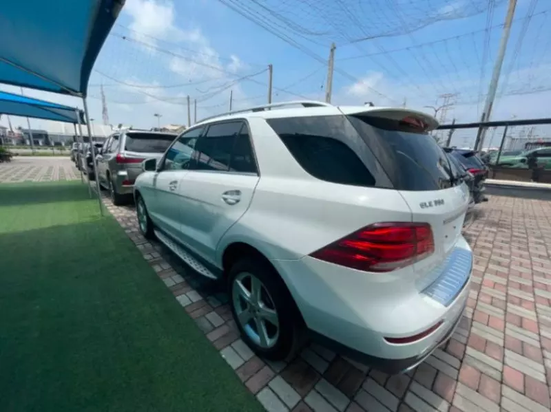 Mercedes-Benz GLE 350   - 2018