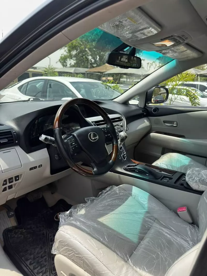 Lexus RX   - 2011