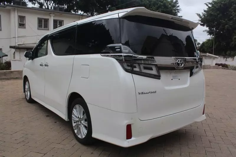 TOYOTA Vellfire    - 2019