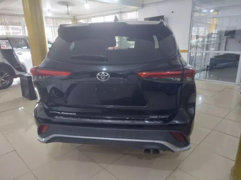 TOYOTA Highlander   - 2023