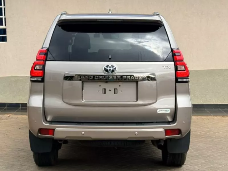 Toyota Landcruiser prado TX - 2022