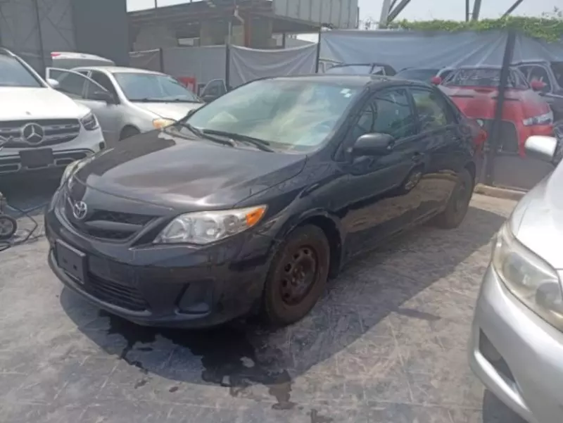 TOYOTA Corolla - 2012