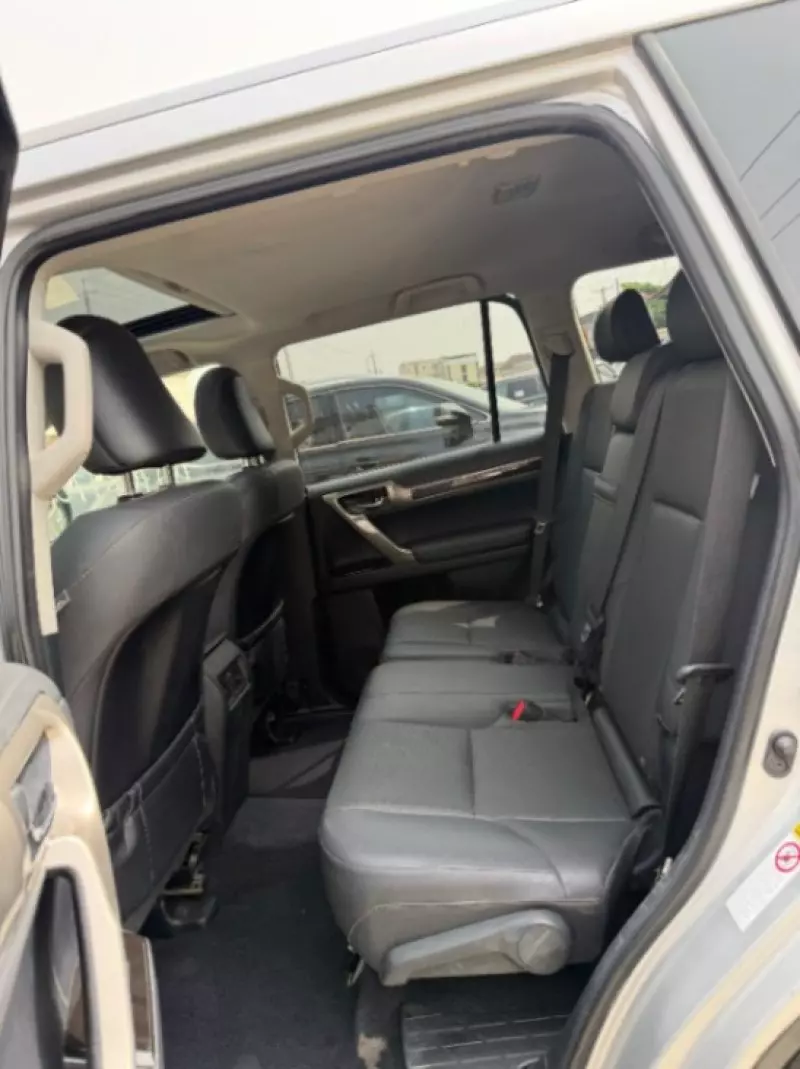 Lexus GX   - 2015