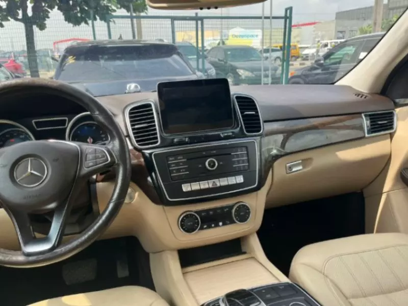 Mercedes-Benz GLE 350   - 2018