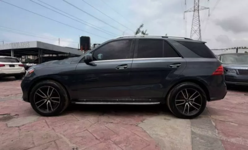 Mercedes-Benz ML-Class   - 2014