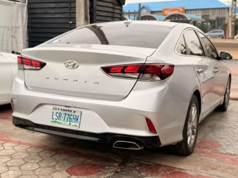 Hyundai Sonata   - 2017
