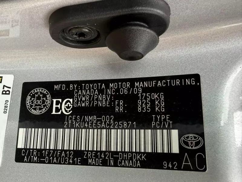 Toyota Matrix   - 2010