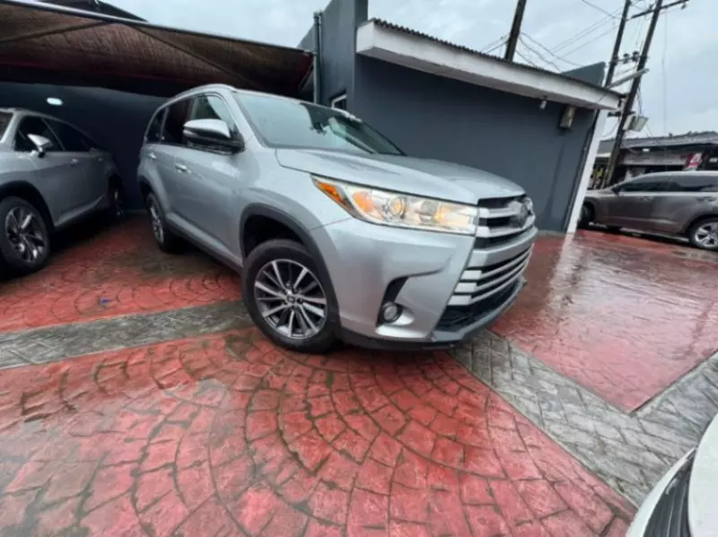 TOYOTA Highlander - 2019