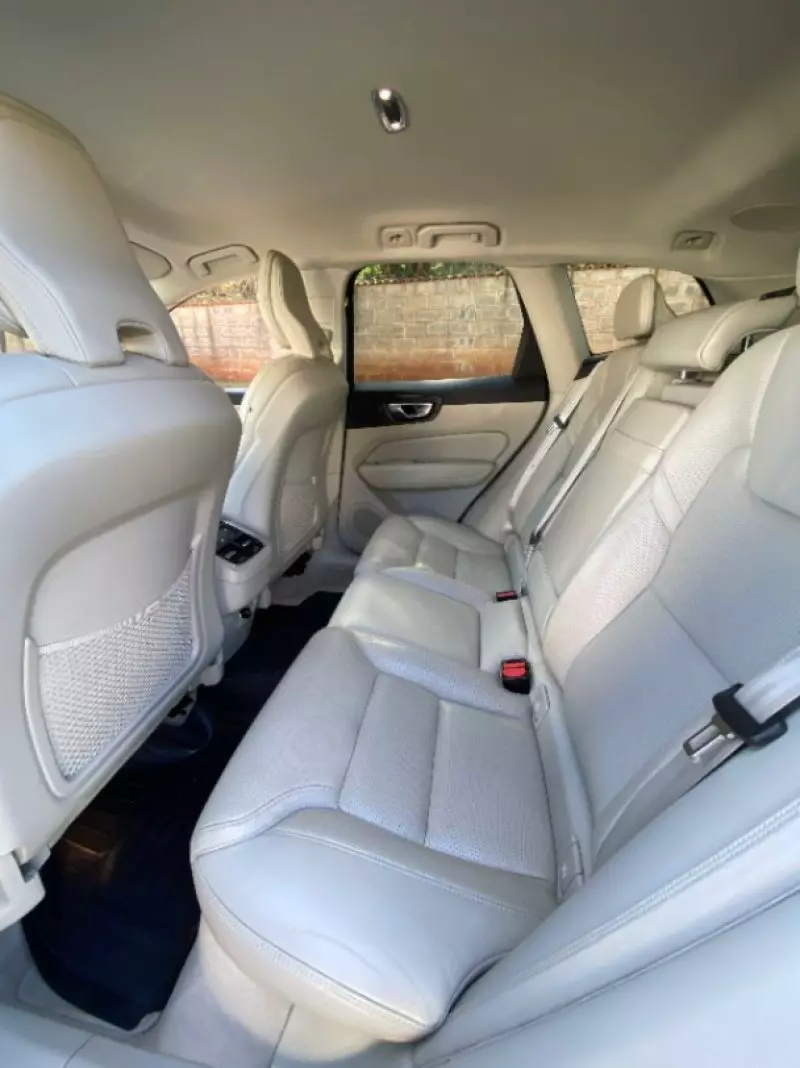 Volvo XC60   - 2018