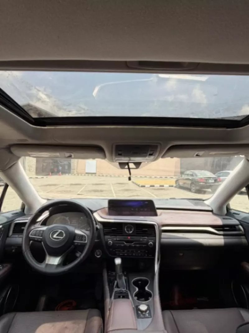 Lexus RX   - 2018