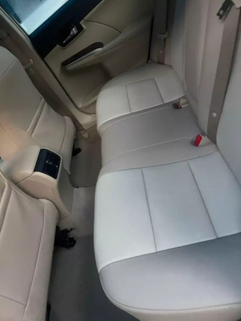 Toyota Camry   - 2012