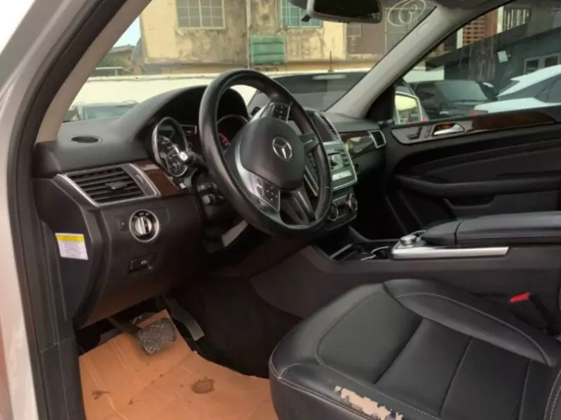 Mercedes-Benz ML 350   - 2013