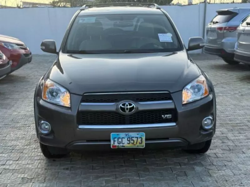 TOYOTA RAV 4   - 2011