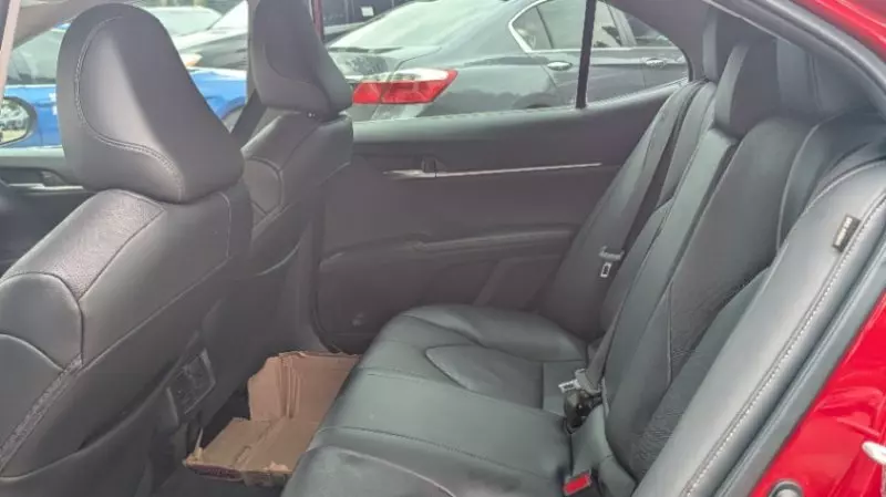 TOYOTA Camry   - 2021