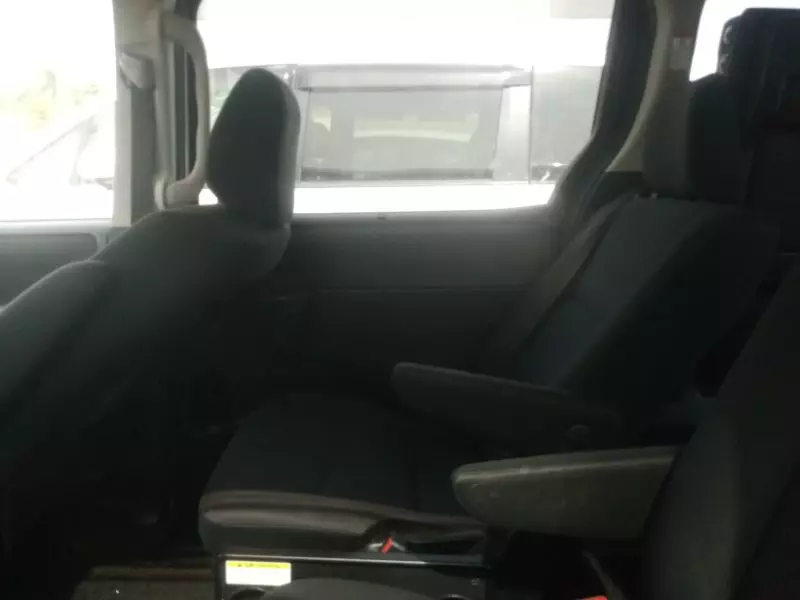 TOYOTA Noah   - 2015