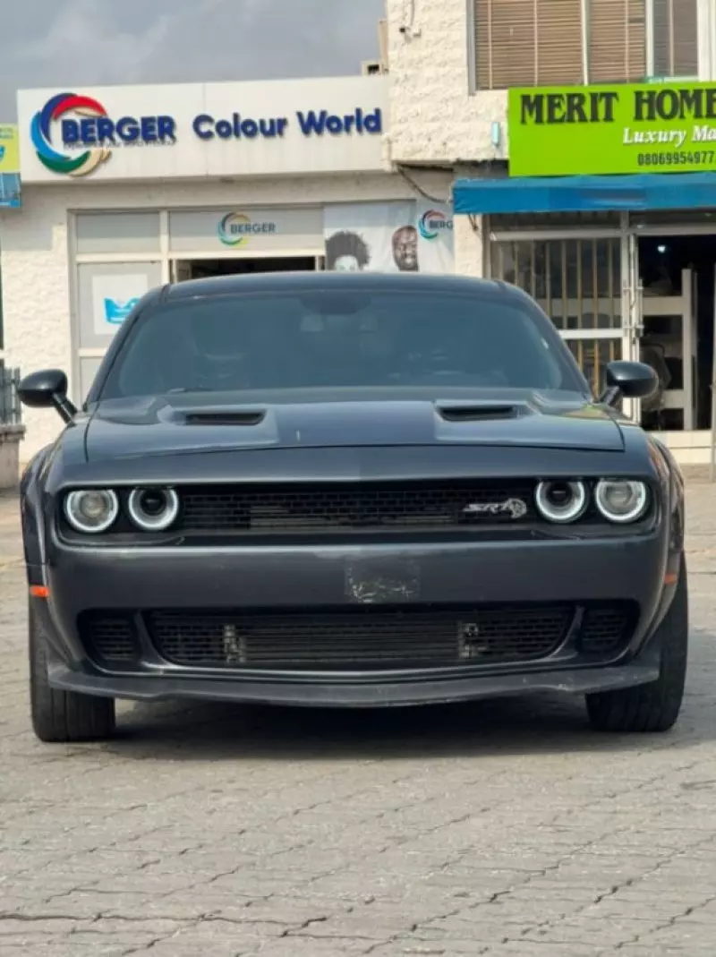 Dodge Challenger   - 2019