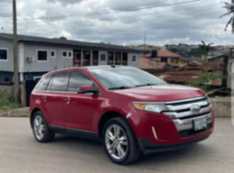 Ford Edge   - 2010