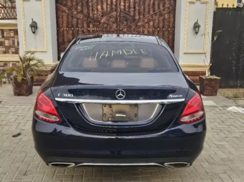 Mercedes-Benz C-Class   - 2015