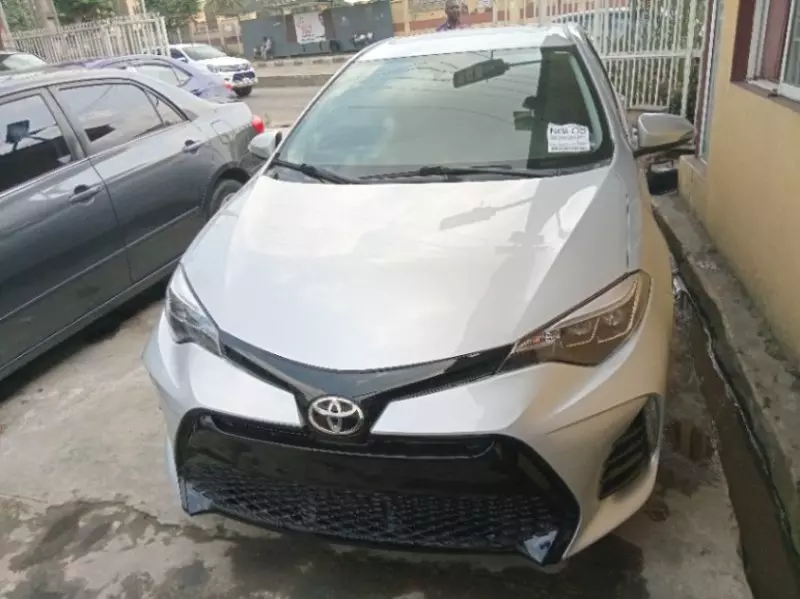 Toyota Corolla   - 2020