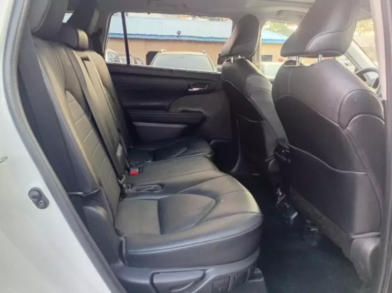TOYOTA Highlander - 2022