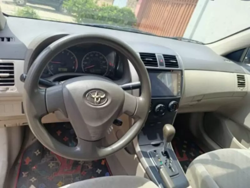 Toyota corolla   - 2008