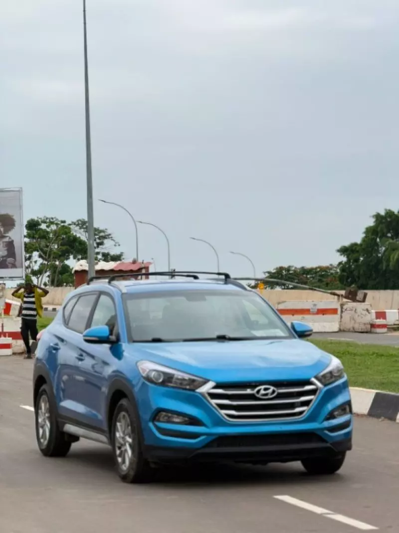 Hyundai Tucson   - 2017