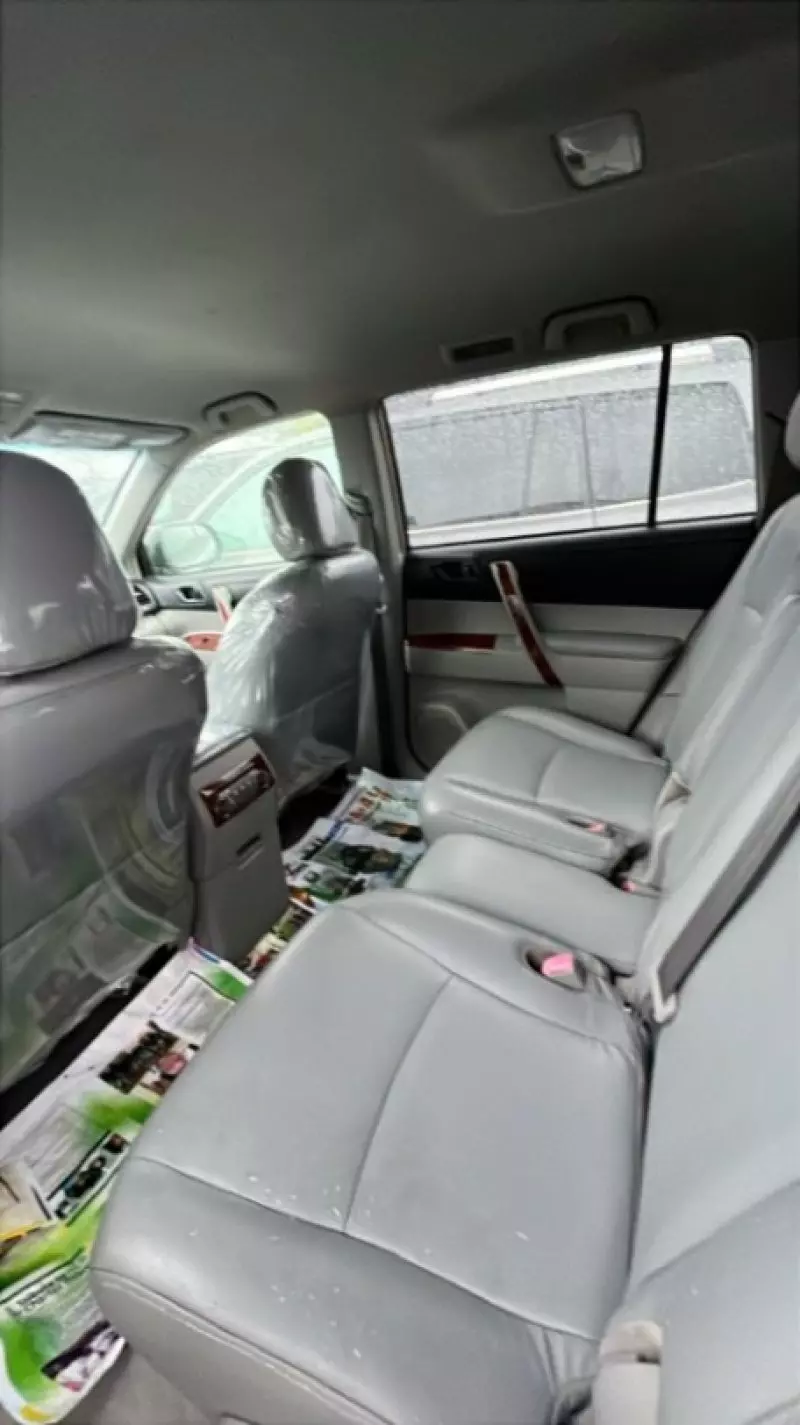 TOYOTA Highlander - 2009