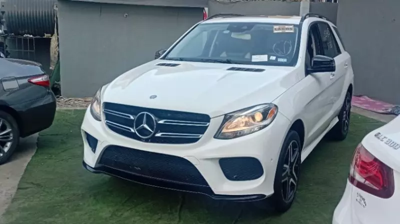 Mercedes-Benz GLE-Class - 2017