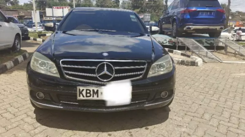 Mercedes-Benz C200   - 2007