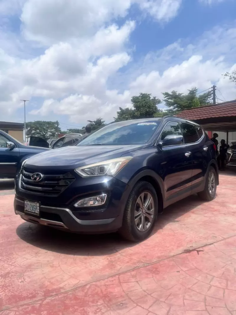 Hyundai Santa Fe Sport   - 2014