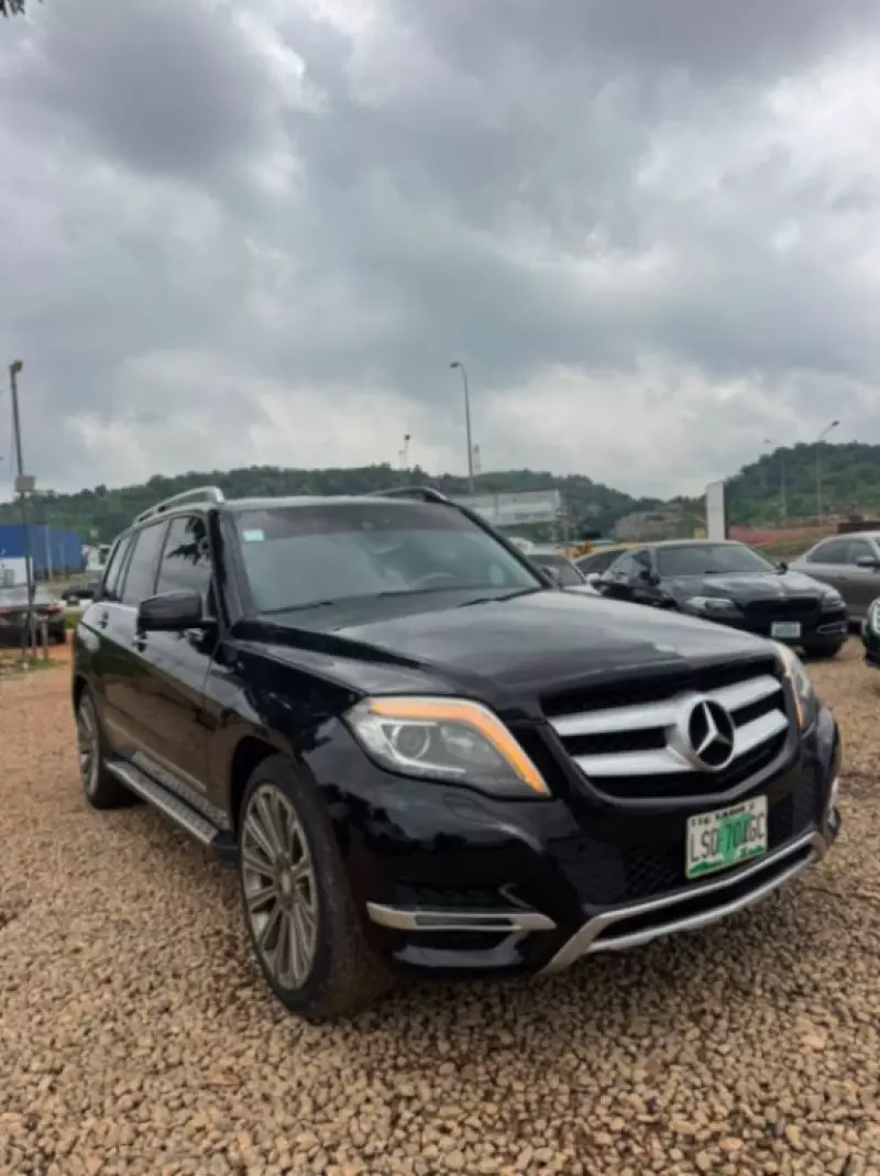 Mercedes-Benz GLK 350   - 2013