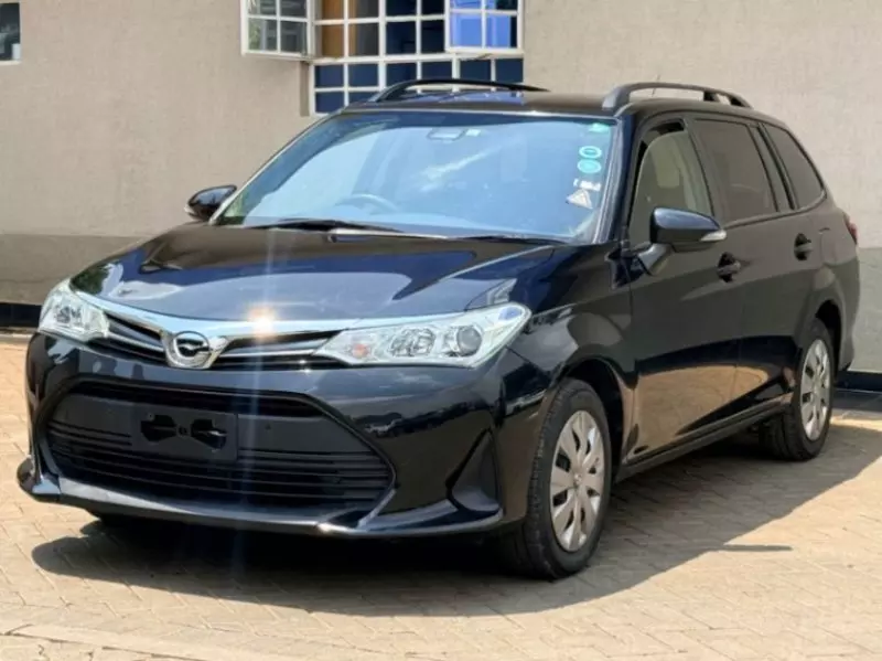 Toyota Fielder    - 2018