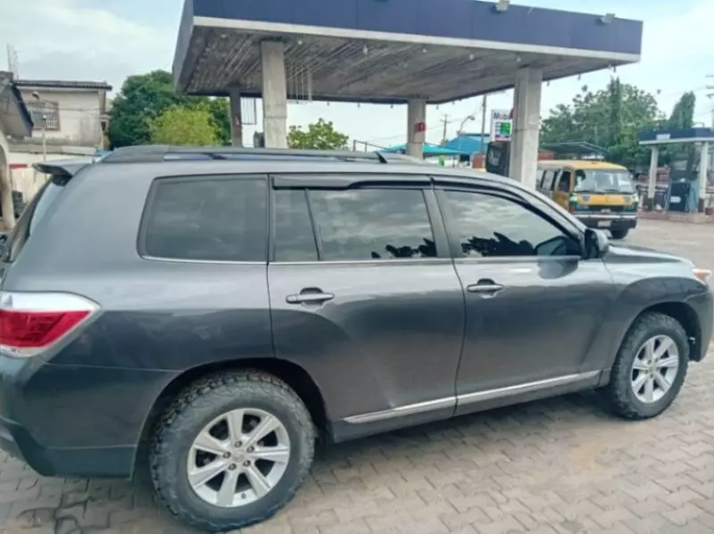 Toyota Highlander - 2012