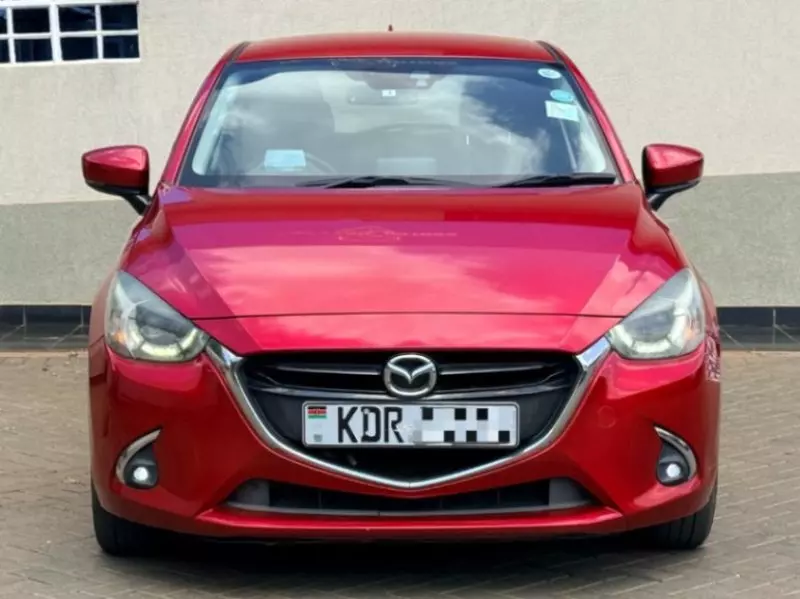 Mazda Demio    - 2017
