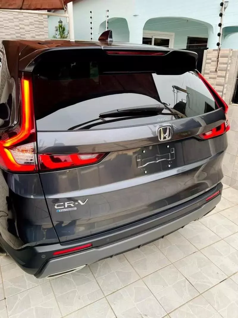 Honda CR-V   - 2025
