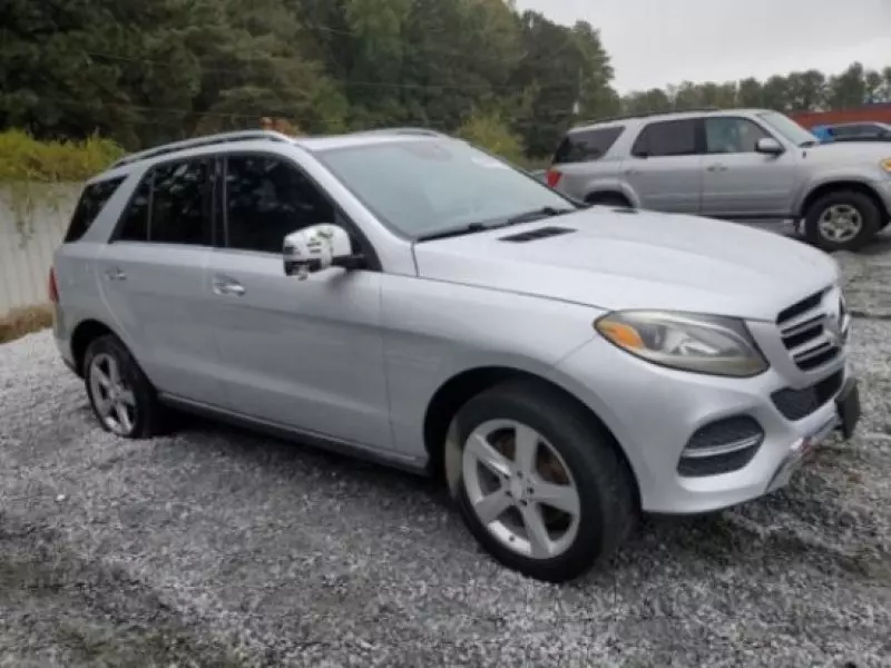 Mercedes-Benz GLE-Class   - 2016
