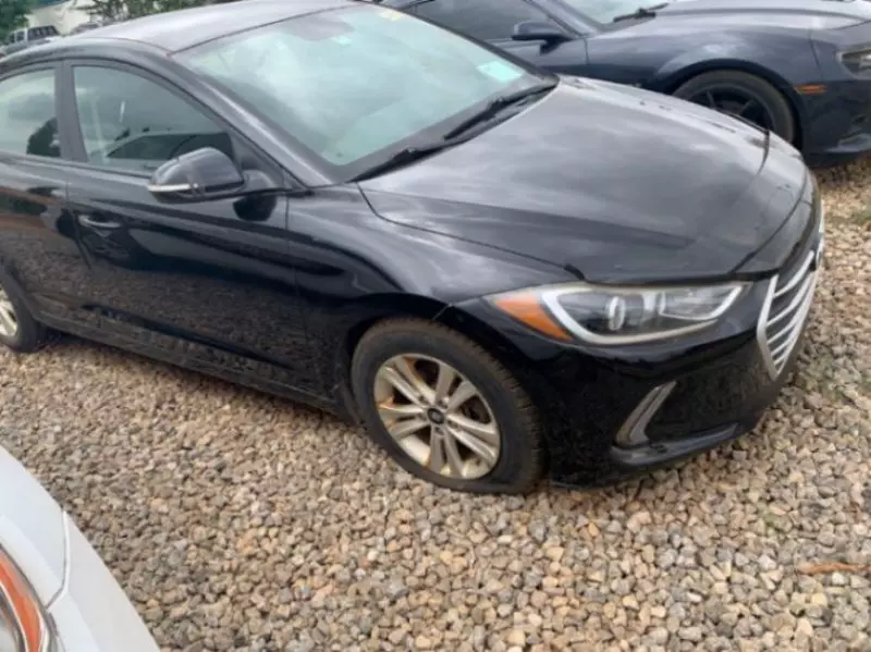 Hyundai Elantra   - 2017