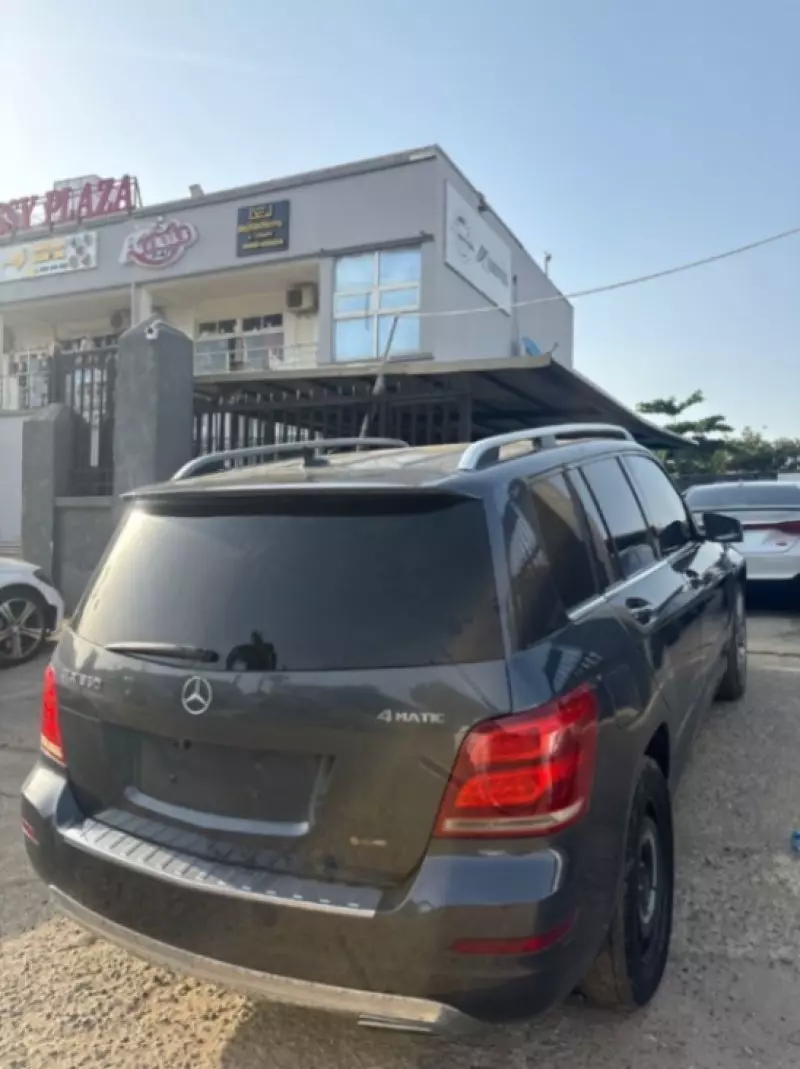 Mercedes-Benz GLK 350   - 2014