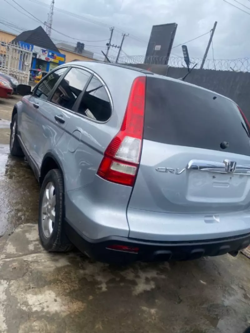 Honda CR-V   - 2009