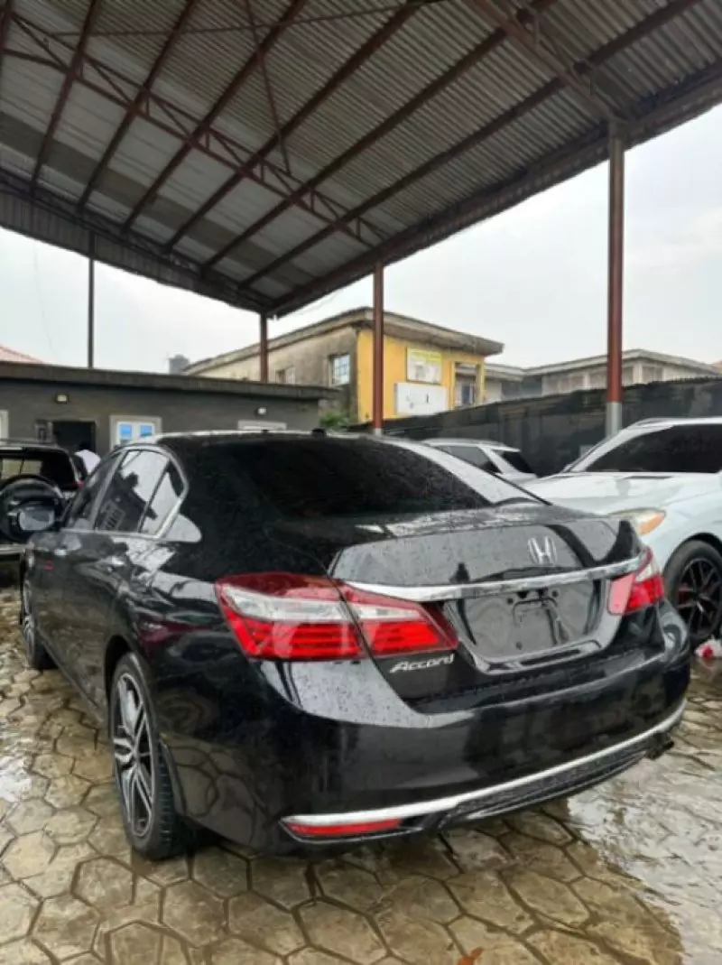 Honda Accord   - 2014