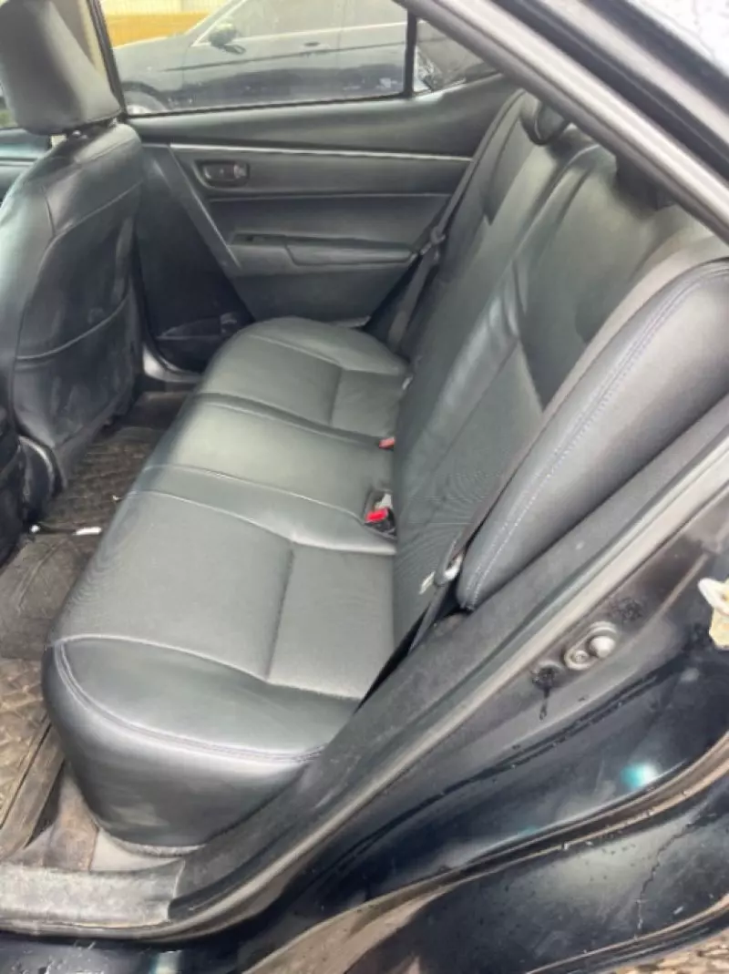 TOYOTA Corolla - 2015