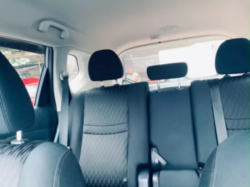 Nissan Rogue - 2017