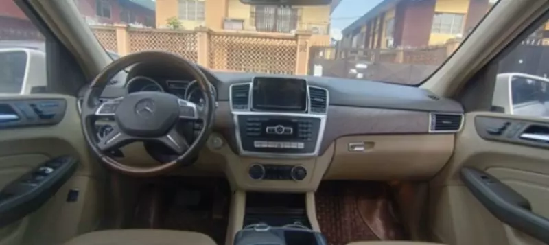Mercedes-Benz GLE 350   - 2016