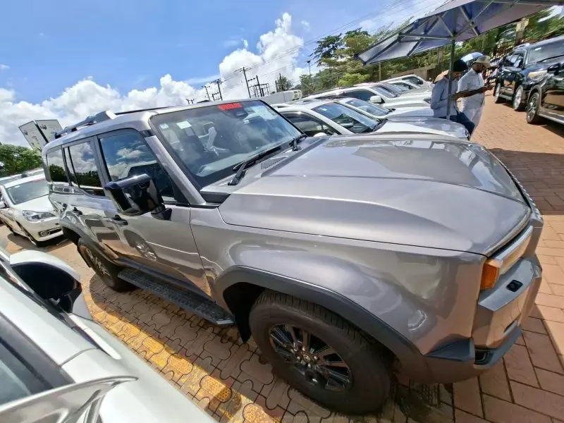 Toyota Landcruiser Prado   - 2024