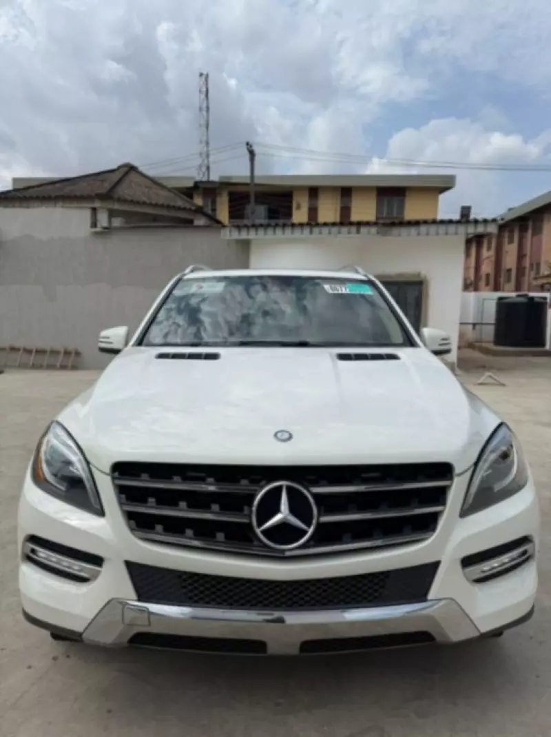 Mercedes-Benz ML-Class   - 2013