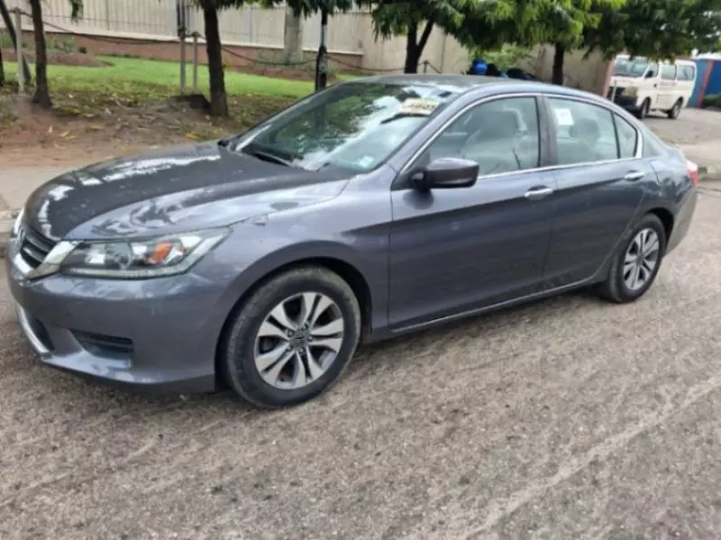 Honda Accord   - 2015