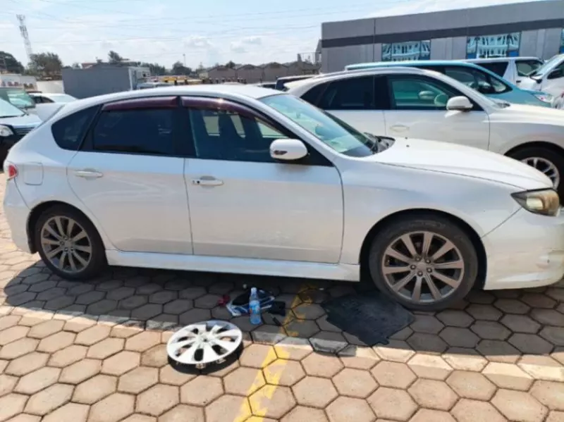 Subaru Impreza   - 2011