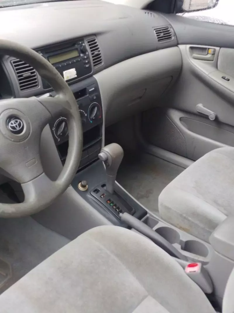 TOYOTA Corolla   - 2004