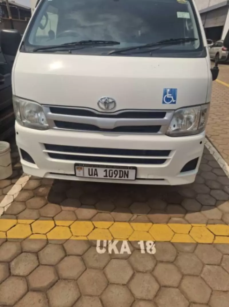 Toyota Hiace (High Roof)   - 2012